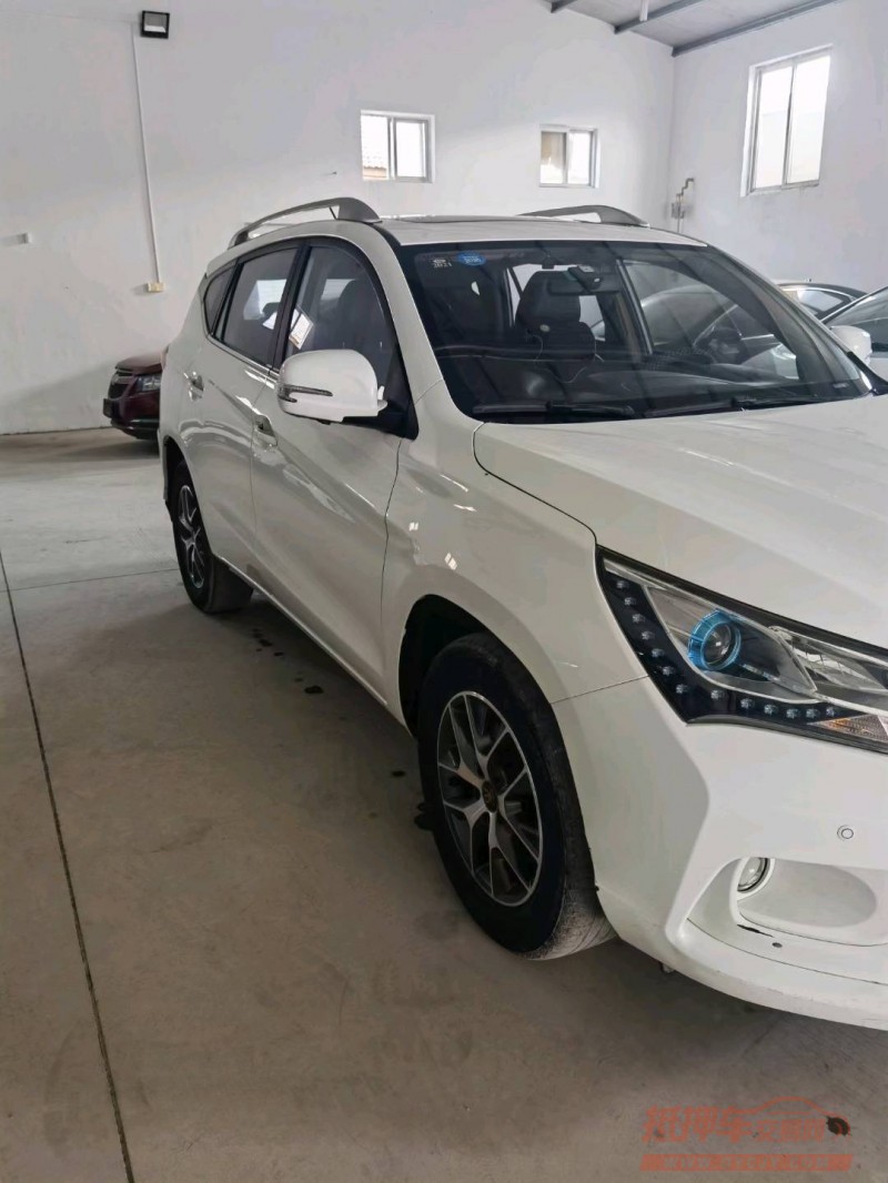 廊坊17年比亚迪宋3