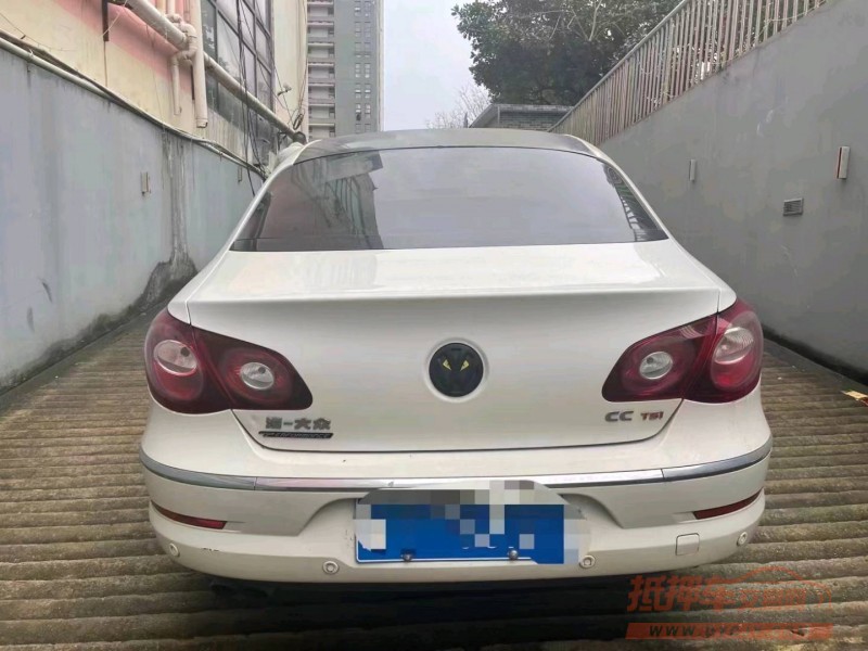 嘉兴12年大众CC8
