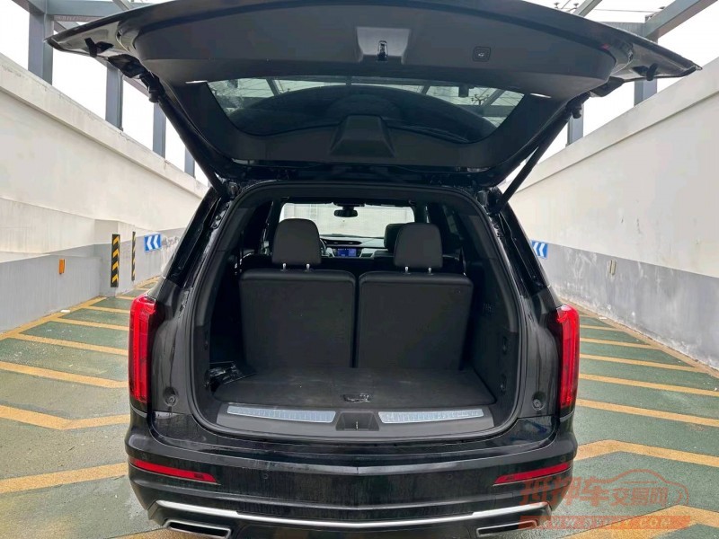 盐城20年凯迪拉克XT65