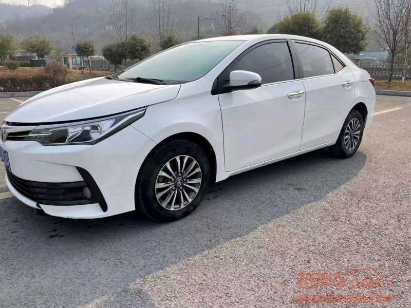 宜昌18年丰田卡罗拉3