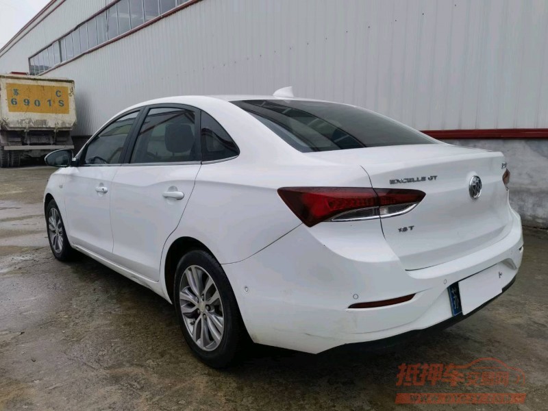 徐州18年别克英朗7