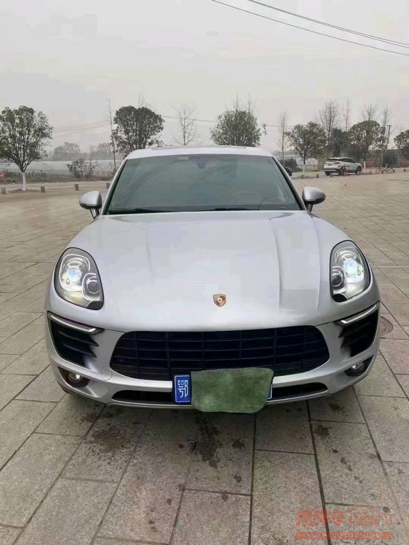宜昌15年保时捷Macan1