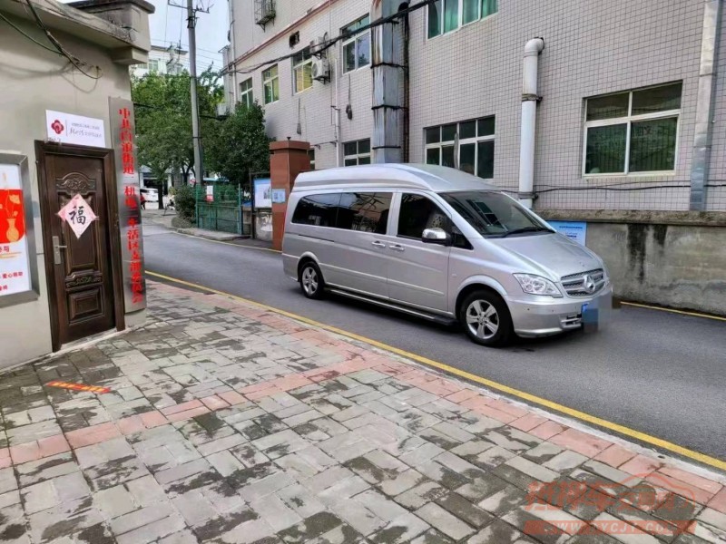 宜昌14年奔驰威霆5