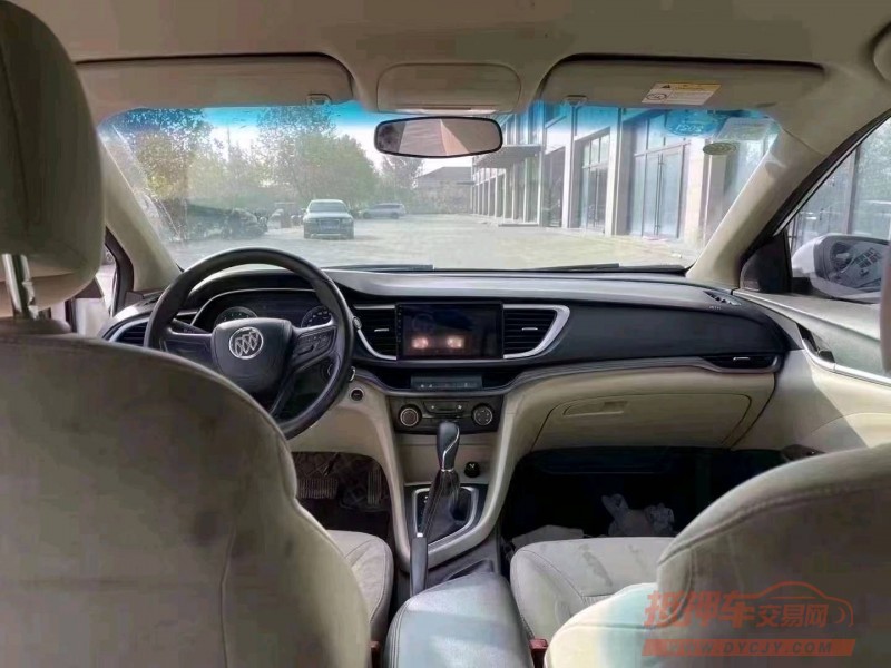 青岛17年别克英朗6