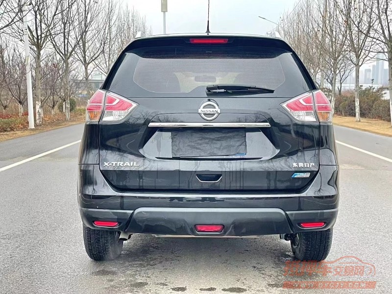 徐州17年日产奇骏5