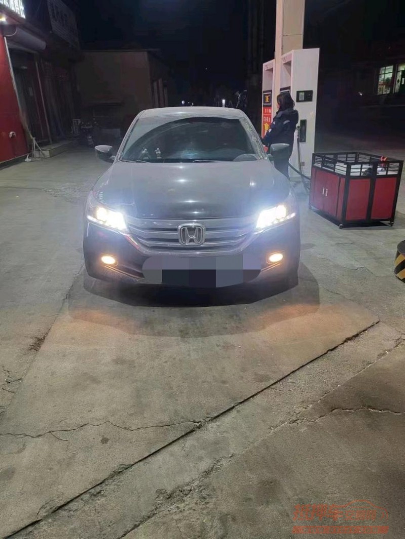 邯郸16年本田雅阁1