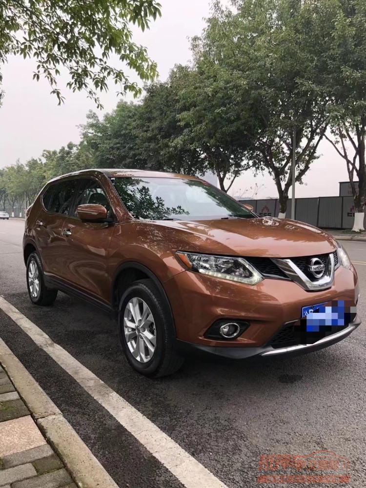 重庆16年日产奇骏7