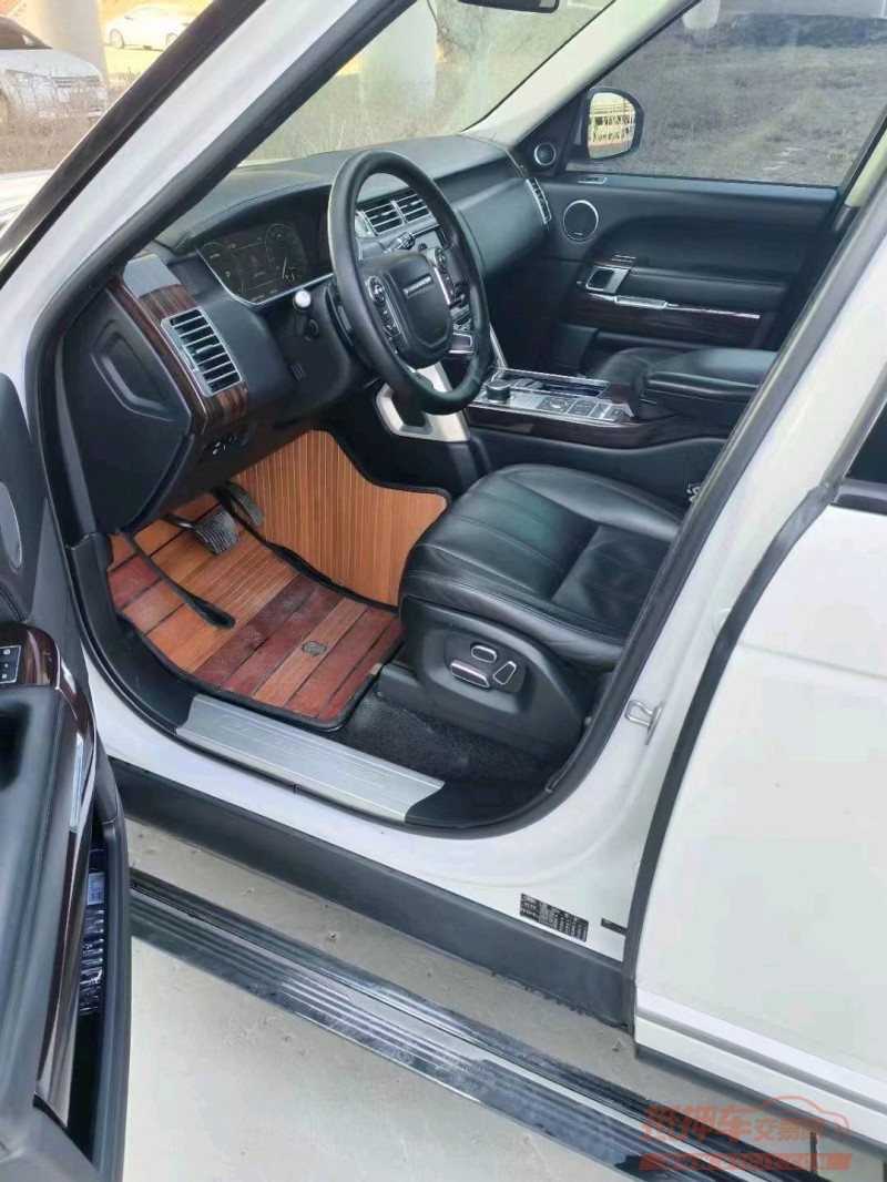 济南14年路虎揽胜行政5