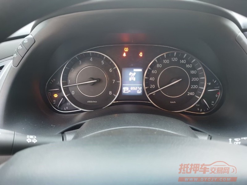 北京17年日产途乐2