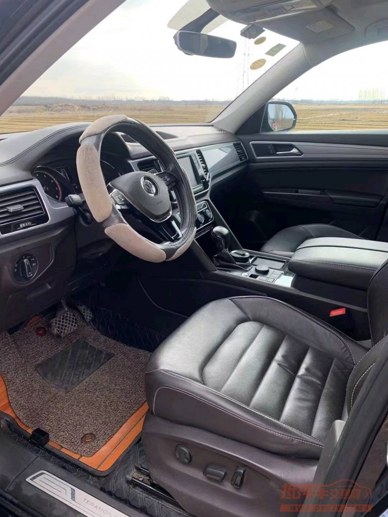 保定17年大众途昂4