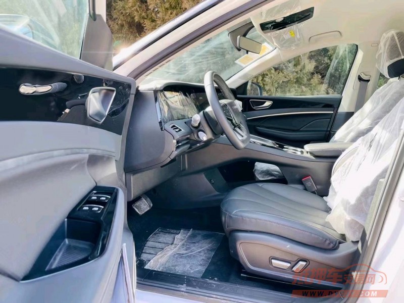 济南23年天际汽车ME74