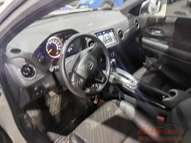 保定19年本田XRV5