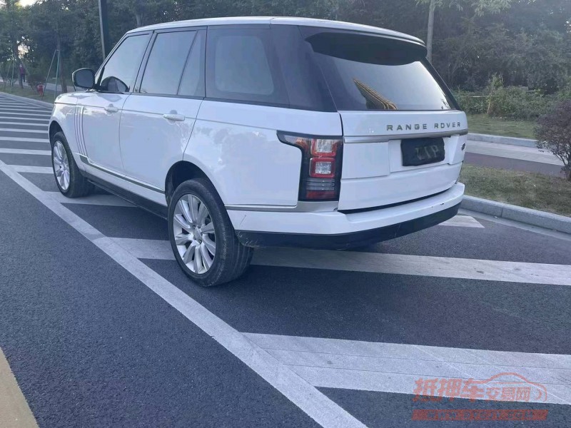 广州16年路虎揽胜行政7