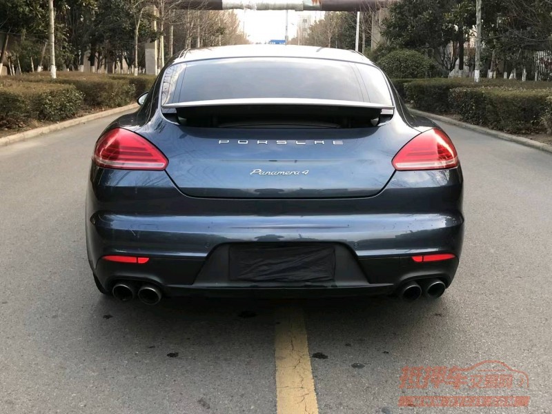 徐州16年保时捷帕拉梅拉9