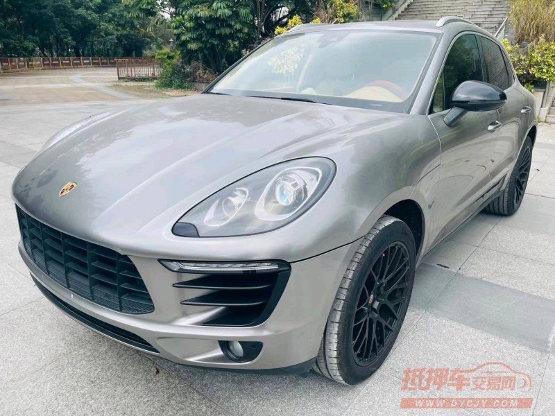 广州17年保时捷Macan2