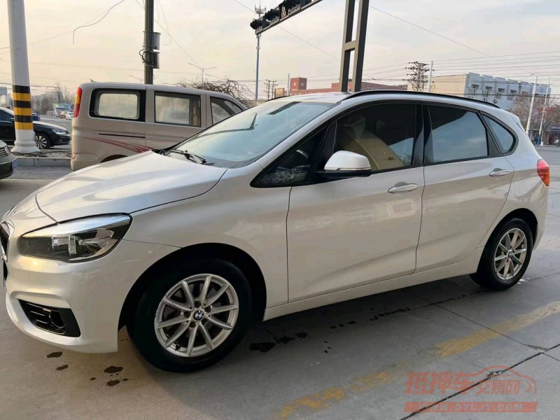 保定17年宝马2系2