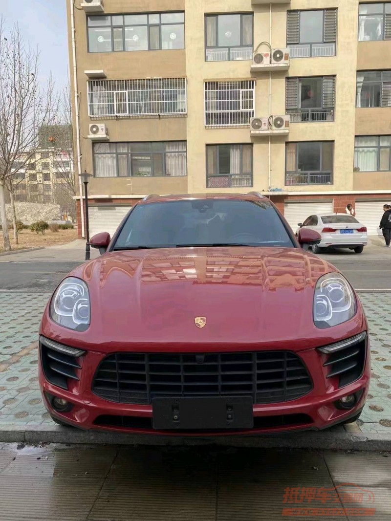 枣庄18年保时捷Macan1