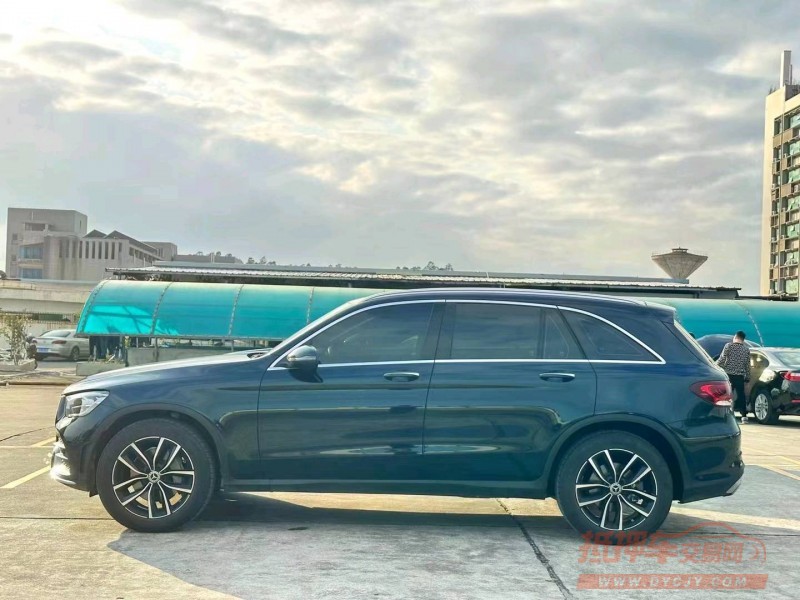 珠海22年奔驰GLC7