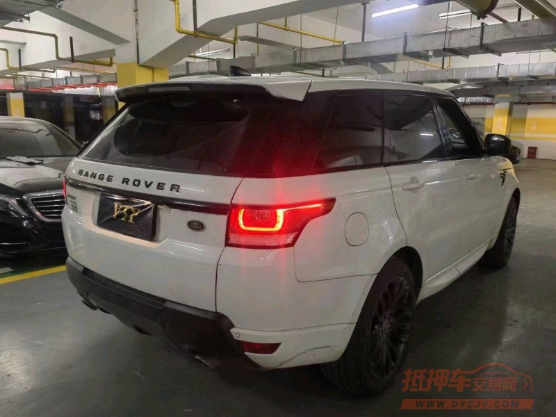 济南17年路虎揽胜运动7