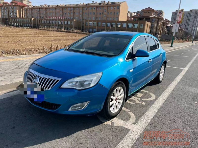 潍坊13年别克英朗2