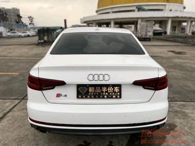 珠海18年奥迪A4L2