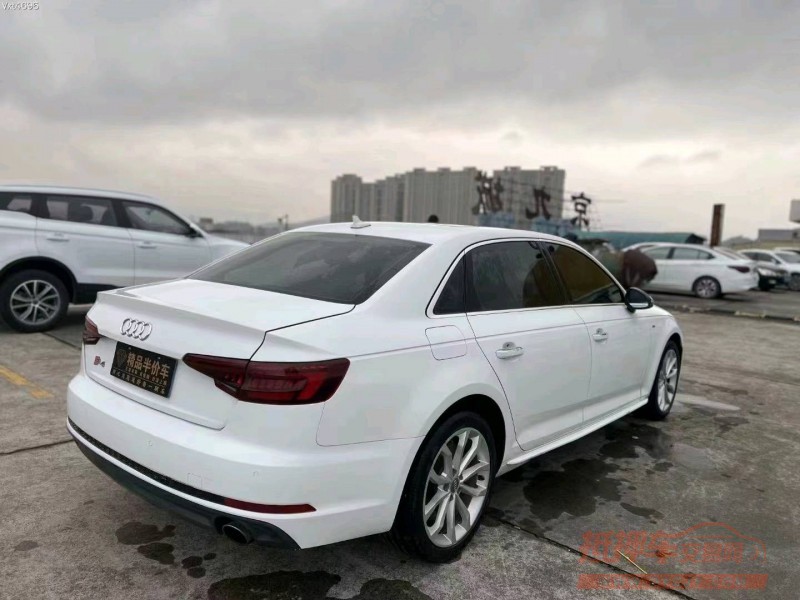 珠海18年奥迪A4L9