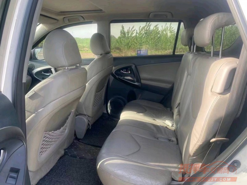 武汉11年丰田RAV4荣放6