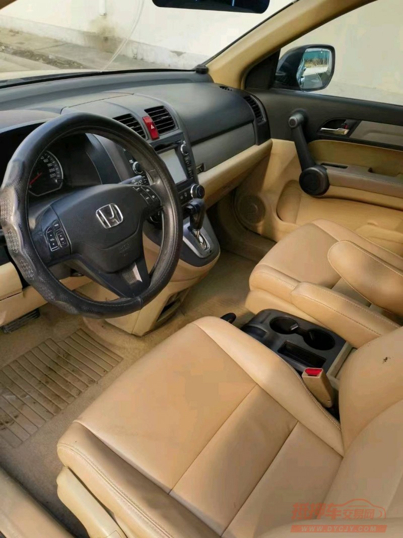 枣庄11年本田CRV8