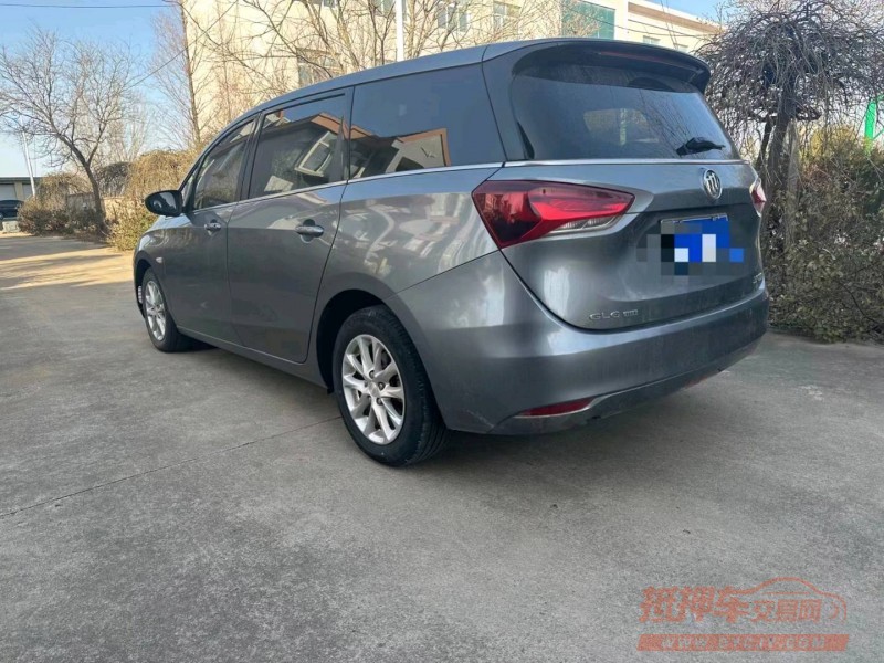 枣庄18年别克GL65