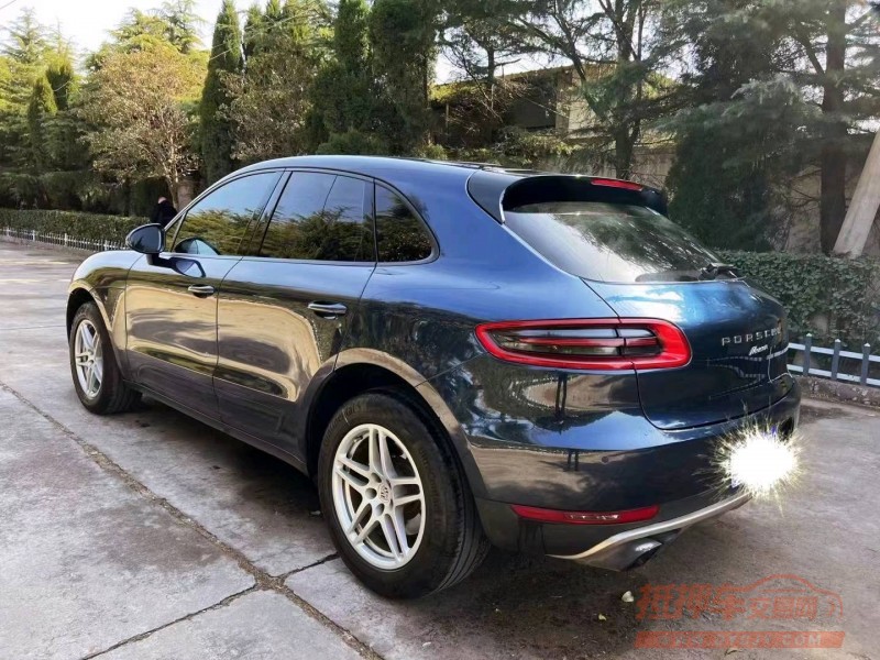 枣庄15年保时捷Macan6
