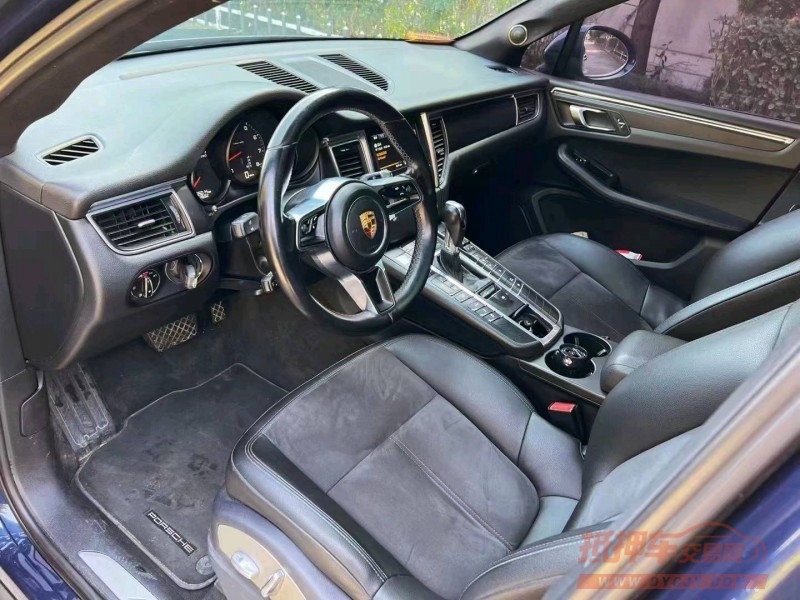 枣庄15年保时捷Macan2