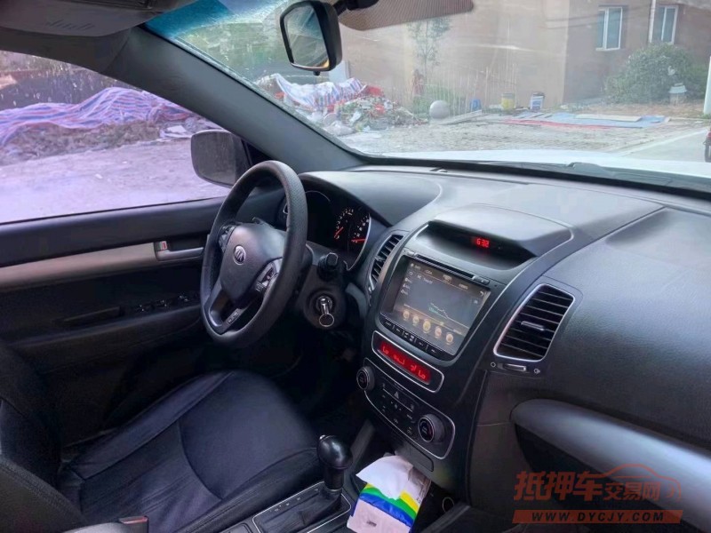 邯郸14年起亚索兰托7