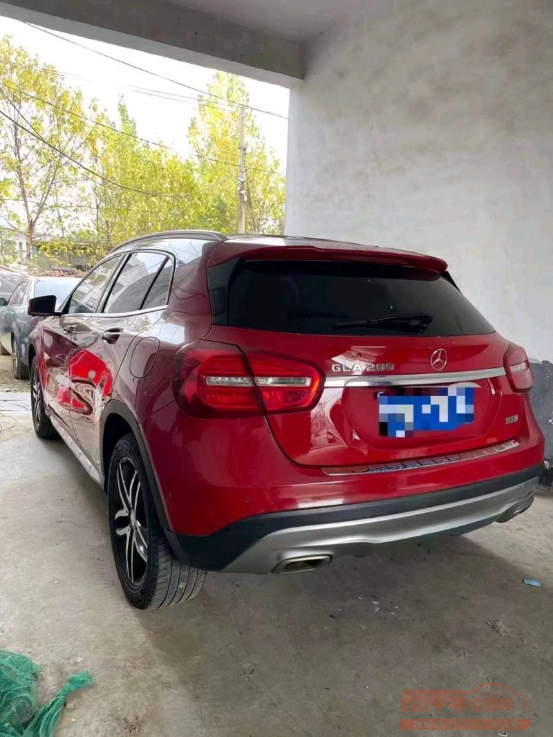 枣庄17年奔驰GLA6