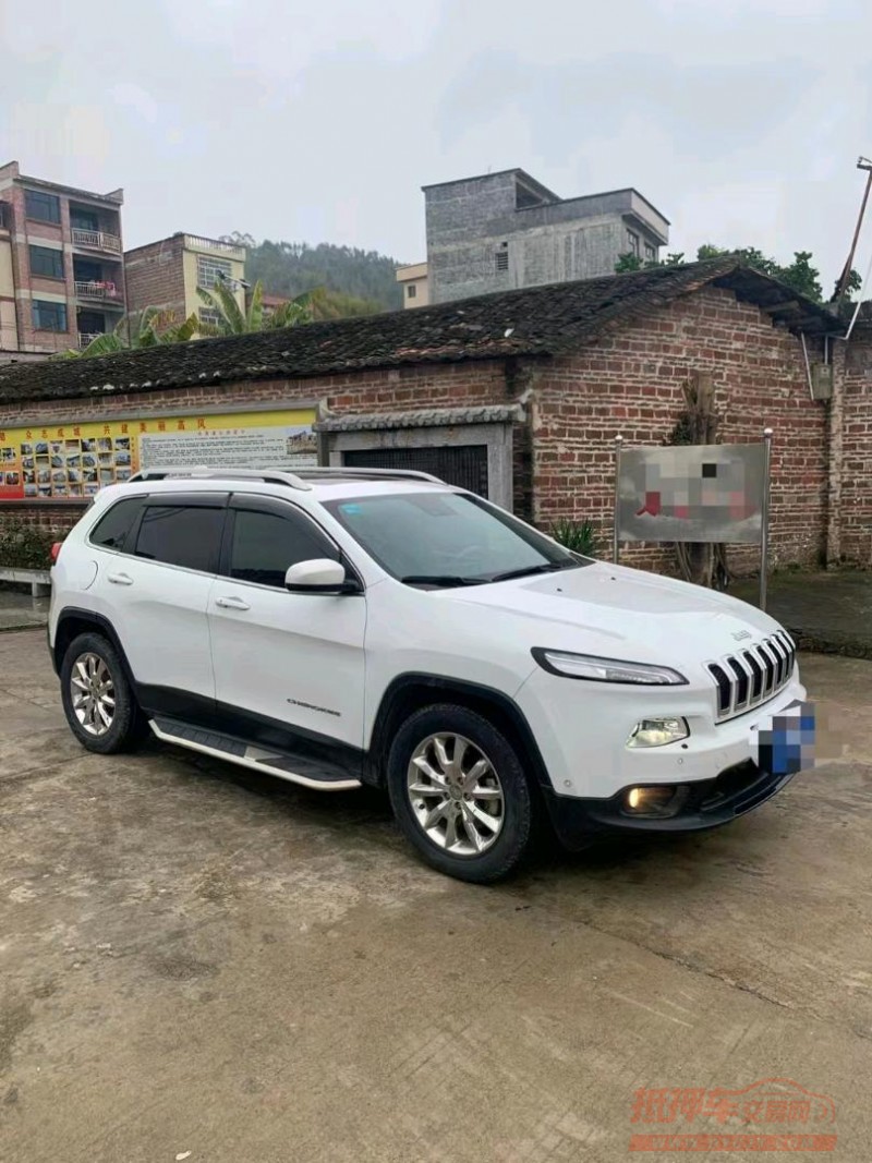 珠海15年Jeep自由光6