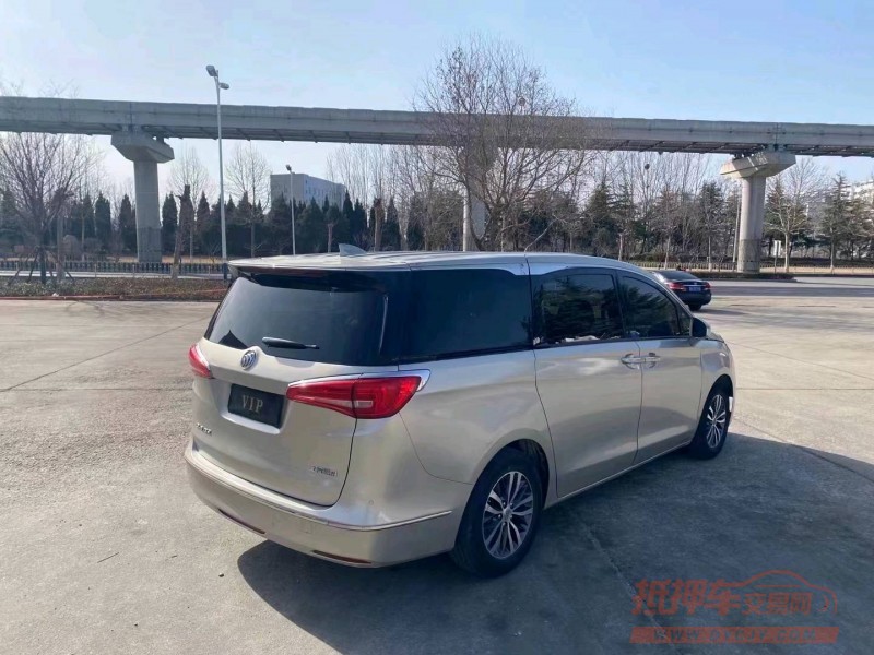 枣庄17年别克GL84