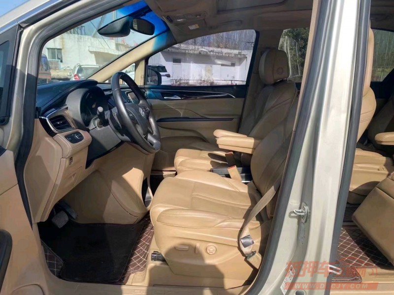 枣庄17年别克GL86