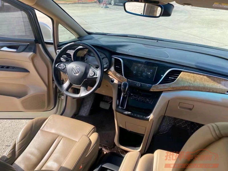 枣庄17年别克GL88