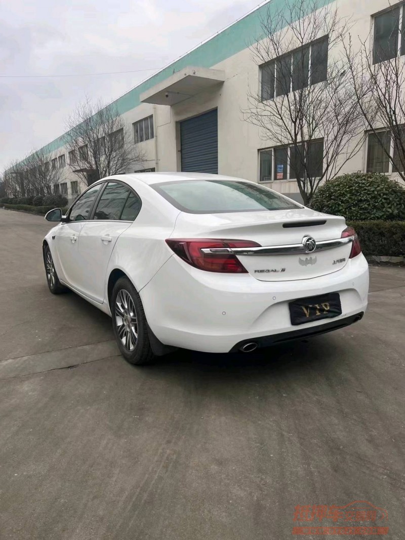 徐州16年别克君威3