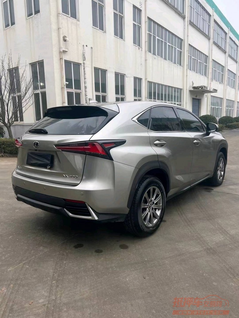 徐州20年雷克萨斯NX2
