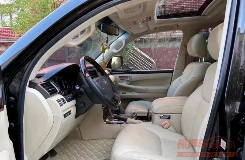 潍坊10年雷克萨斯LX6