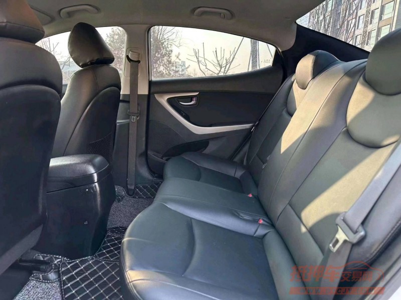 邯郸17年现代朗动4