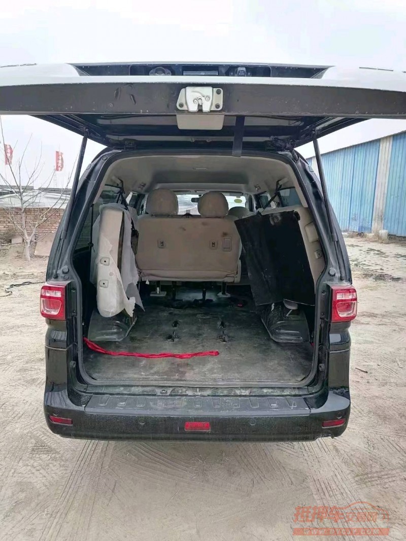 济南22年东风菱智3