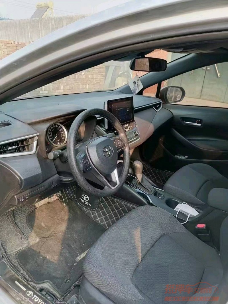济南22年丰田雷凌4