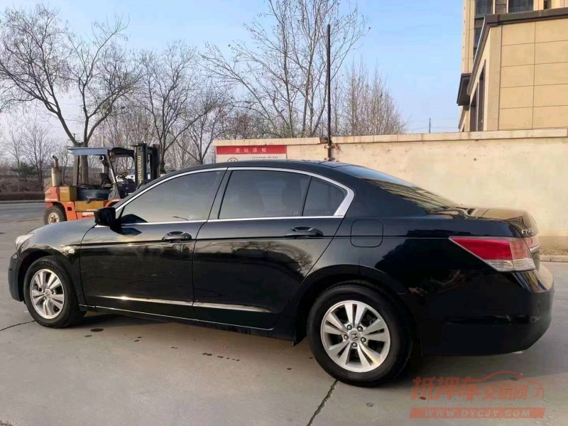 邯郸12年本田雅阁3