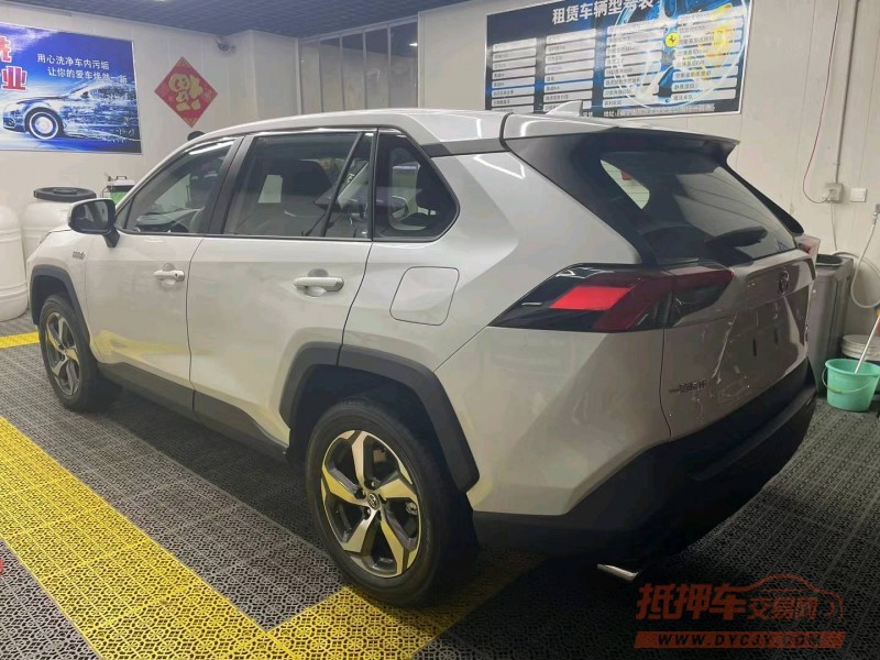 石家庄23年丰田RAV4荣放4