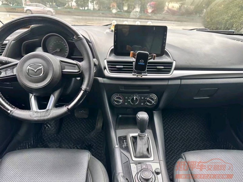 淮南19年马自达昂克赛拉3