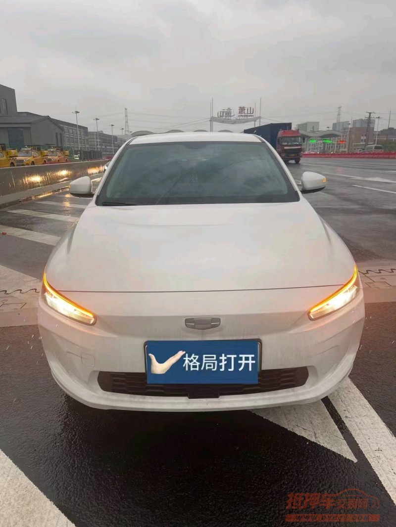 嘉兴21年吉利几何1