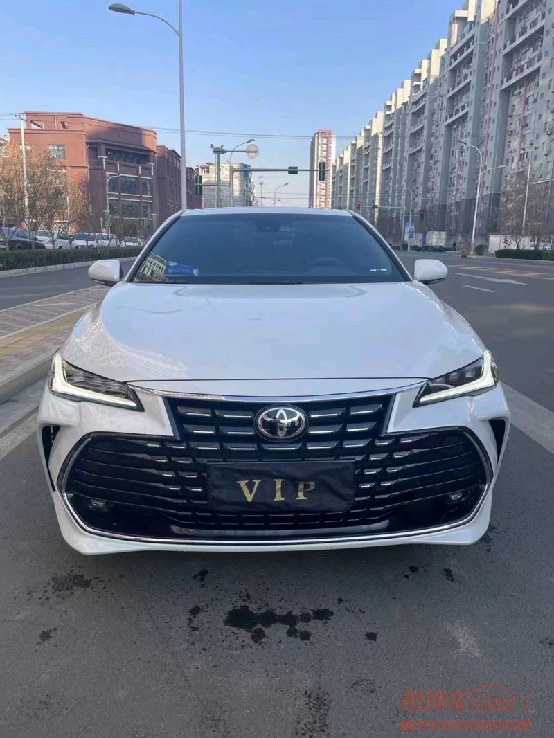 邯郸22年丰田亚洲龙9