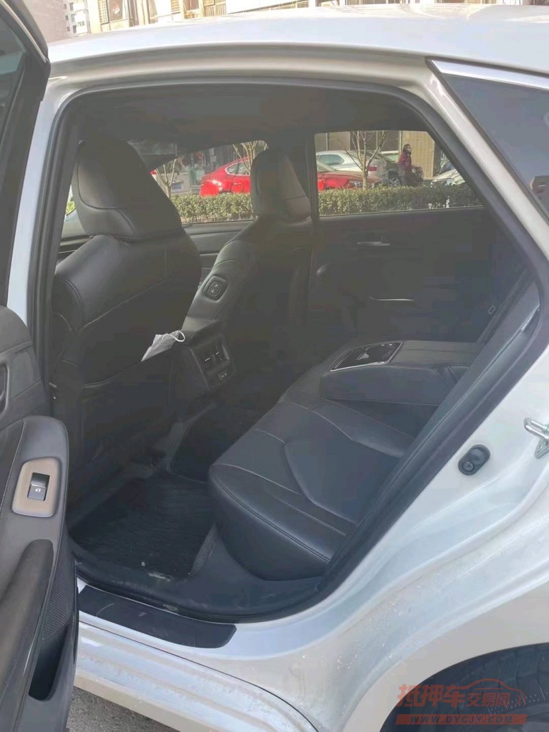 邯郸22年丰田亚洲龙7