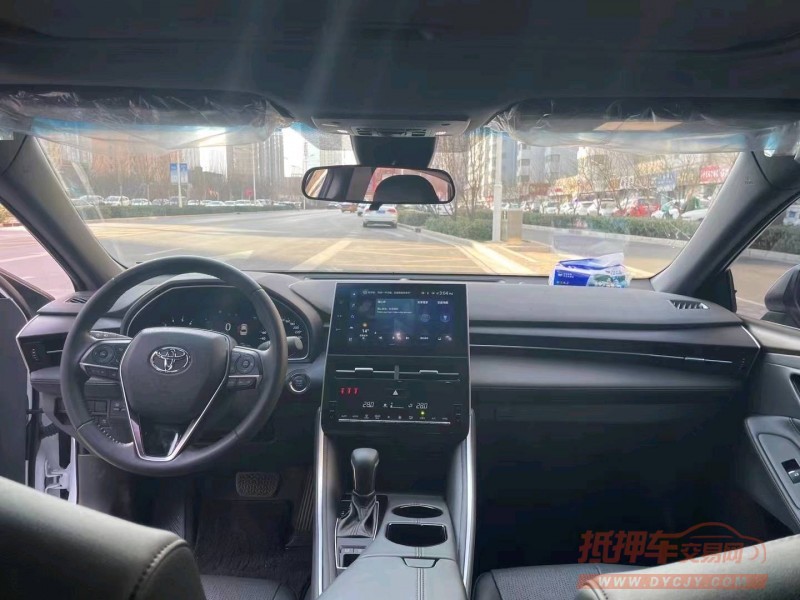 邯郸22年丰田亚洲龙6